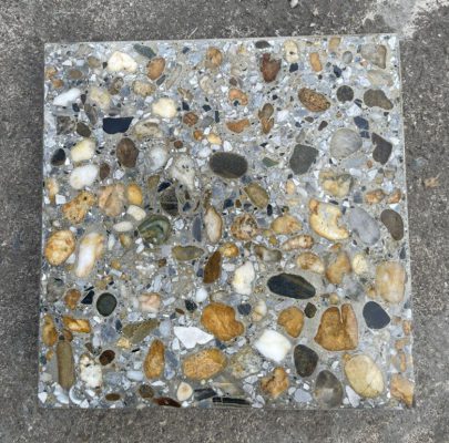 Gạch bê tông giả đá sỏi mài mặt KT: 20x20x4cm