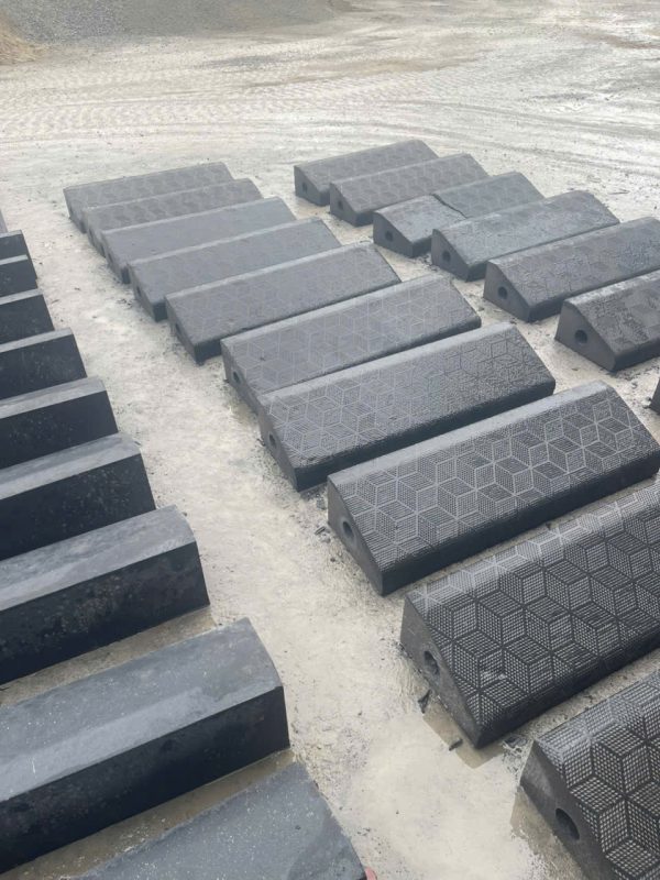 Bó vỉa hè bê tông giả đá vân 3D cho công trình đô thị